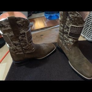 Men’s boots
